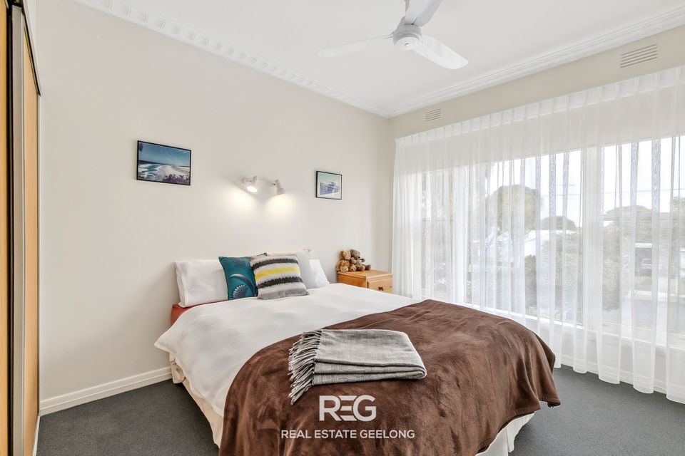 24 Cambra Road, Belmont