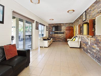 73 Thirroul Road, Kanahooka