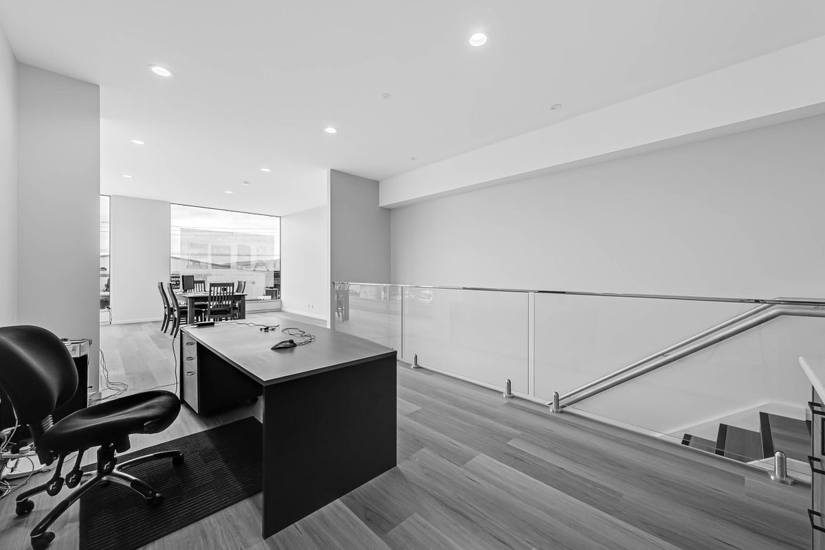 2 / 11 Ganton Court, Williamstown