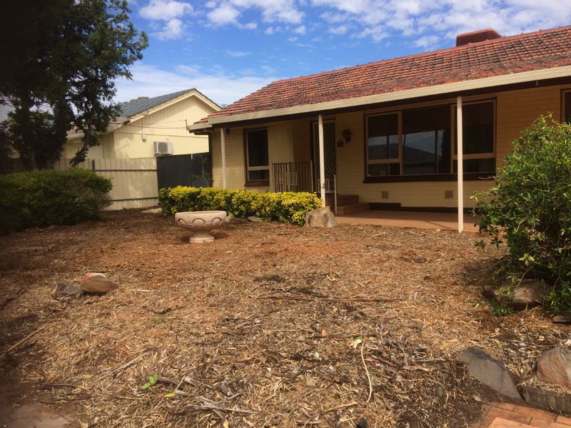 27 Telford road , Ingle Farm