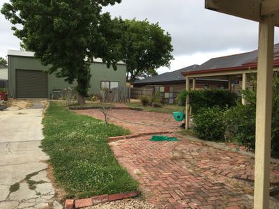 27 Binbrook Drive, Croydon