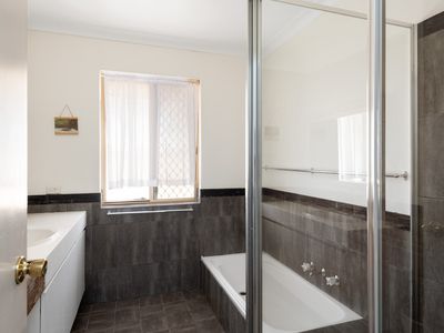 6 Hicks Road, Hannans