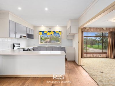 351-359 Bellarine Highway, Moolap
