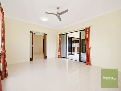 5 Kalynda Parade, Bohle Plains