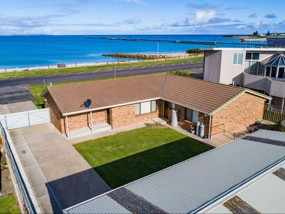 21 Beach Road, Beachport