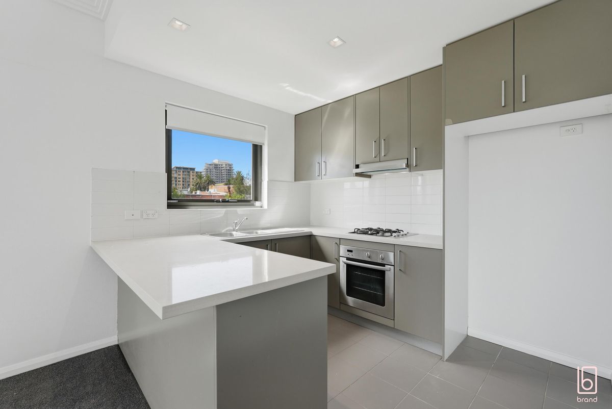 14 / 18-24 Torrens Avenue, The Entrance