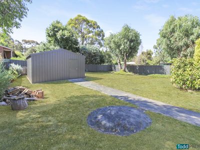 12 Redleaf Close, Heathcote