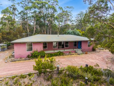 808 Cygnet Coast Road, Petcheys Bay