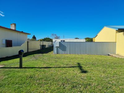 13 Whennen, Millicent