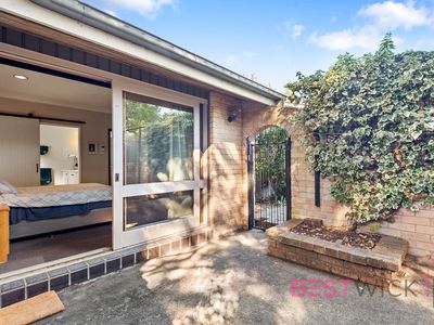 71 Violet Street, South Bathurst