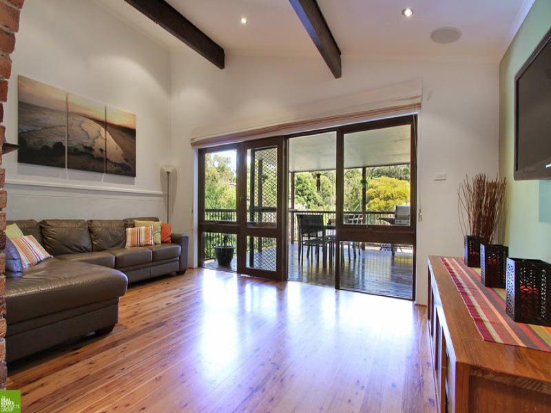 14 Cypress Ave, Figtree