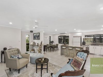 9 Allamanda Crescent, Annandale