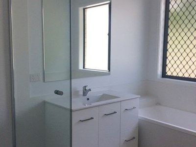 1 / 51B Helensvale Road, Helensvale
