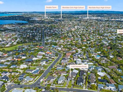 1/64 Seaview Road, Castor Bay