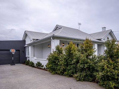 8 Hood Street, Warrnambool