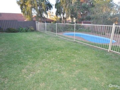 4 Ingrid Place, Dubbo