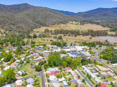 4 Beauty Avenue, Mount Beauty