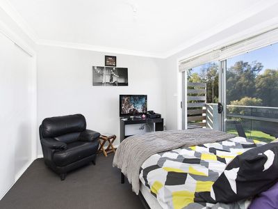 12A Joan Ave, Warilla