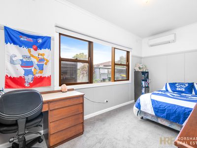 66 Bennett Road, Horsham