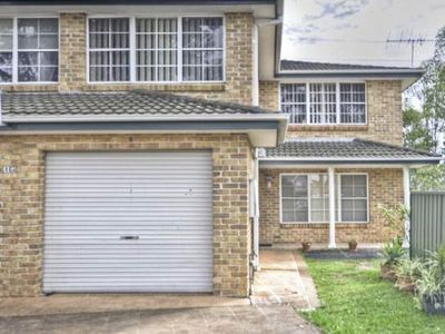 2 / 16A Highland Avenue, Toongabbie