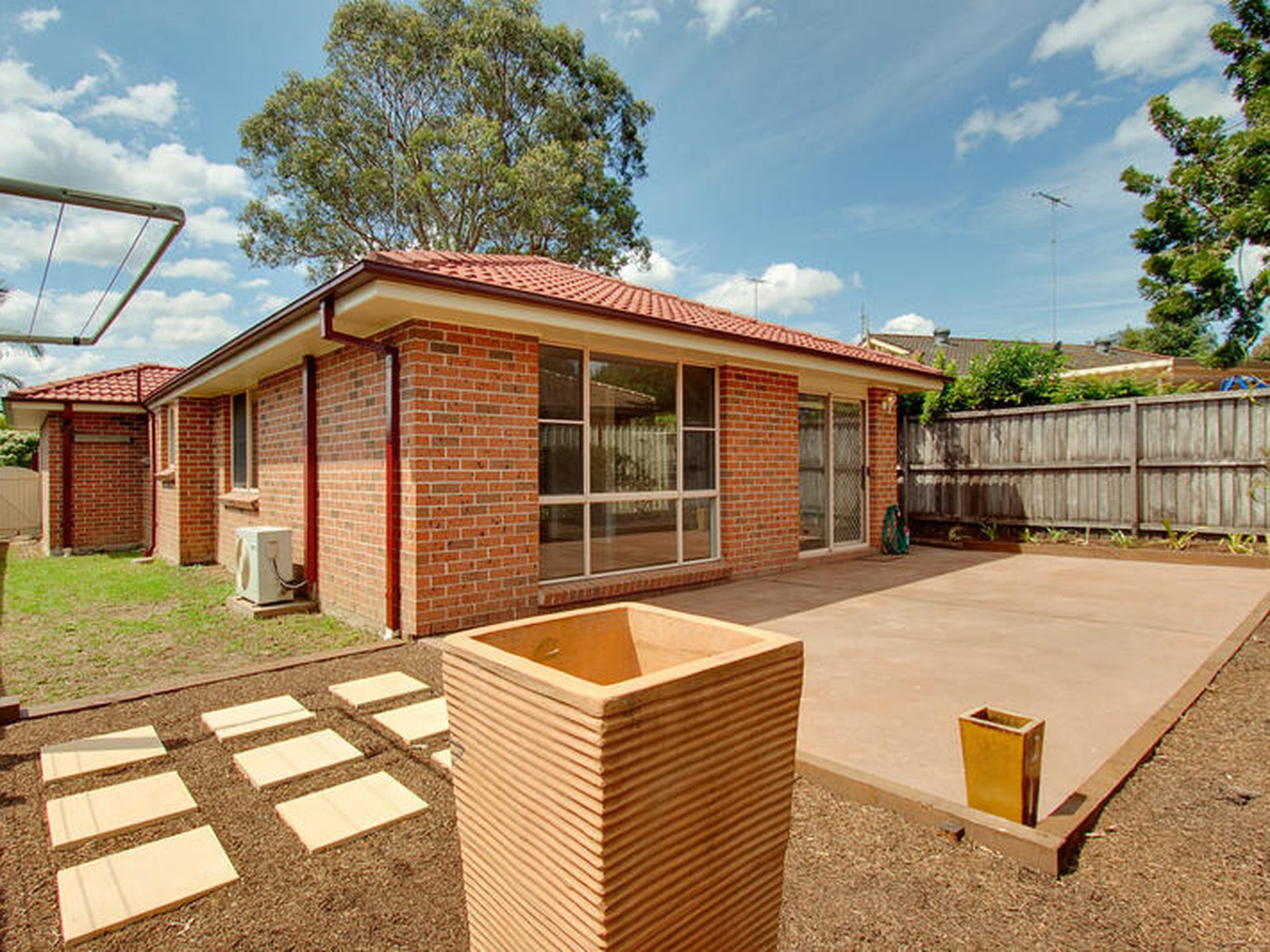 21 Nydeggar Avenue, Glenwood