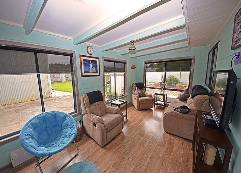 175 Dutton Way, Portland