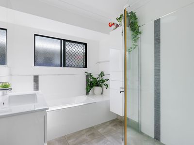 94 Bulleringa Loop, Mount Peter