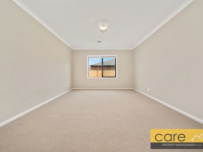 23 Welsummer Drive, Clyde North