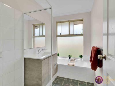 6 Chesham Mews, Canning Vale