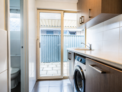 220 Summerlakes Parade, Ballajura