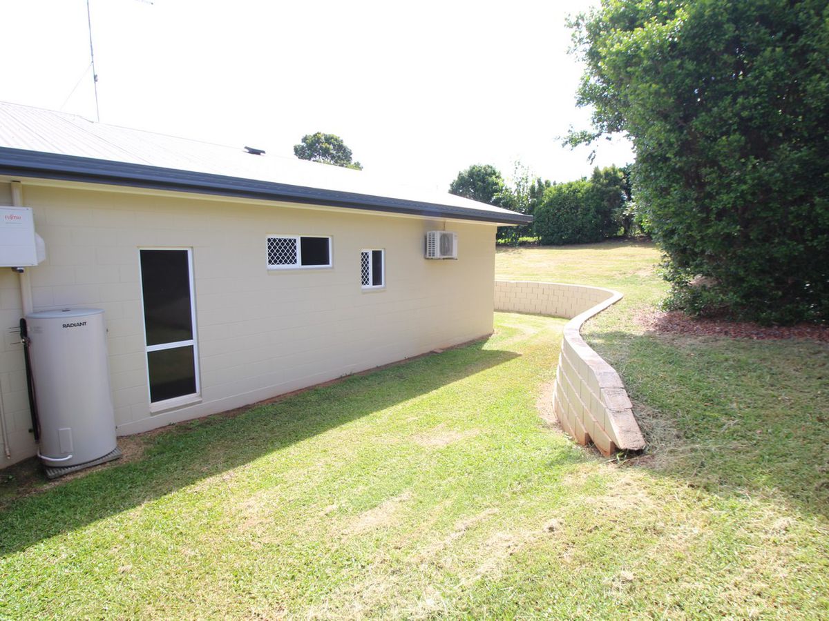 27 Janda Street, Atherton