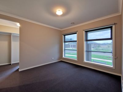 26 Dorset Grove, Truganina