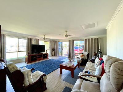 58 Moolyyir Street, Urangan