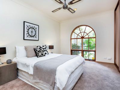 68 Mahogany Avenue, Highbury