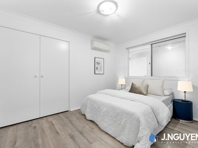 24 Buranda Crescent, St Johns Park