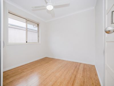 36 Holcombe Road, Warnbro