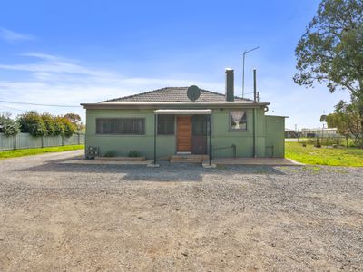 8 Osborne Street, Finley