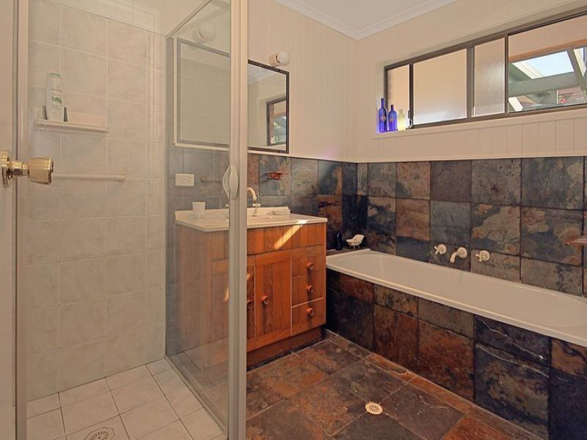 50 Pengana Crescent, Mollymook