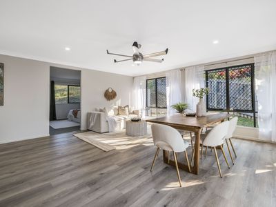 154 Kingfisher Crescent, Palmview