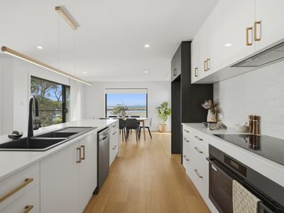 2 / 20B Frances Street, Bridport