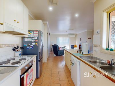 13 Dulhunty Avenue, Dubbo