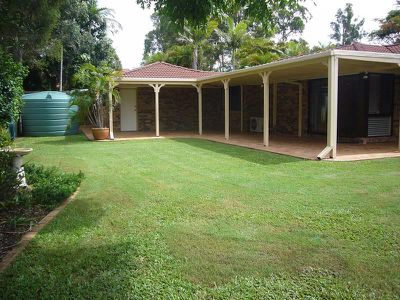 8 Karalise Street, Rochedale South