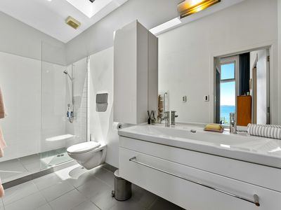 72 Duncansby Road, Stanmore Bay