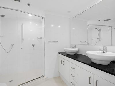152 / 2 Admiralty Drive, Paradise Waters