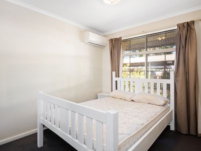 4 / 4 Ochiltree Street, Somerville