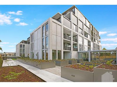 204B/72 Ascot Vale Road, Flemington