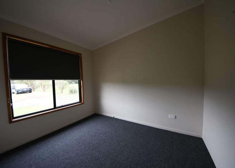 458 Dutton Way, Portland
