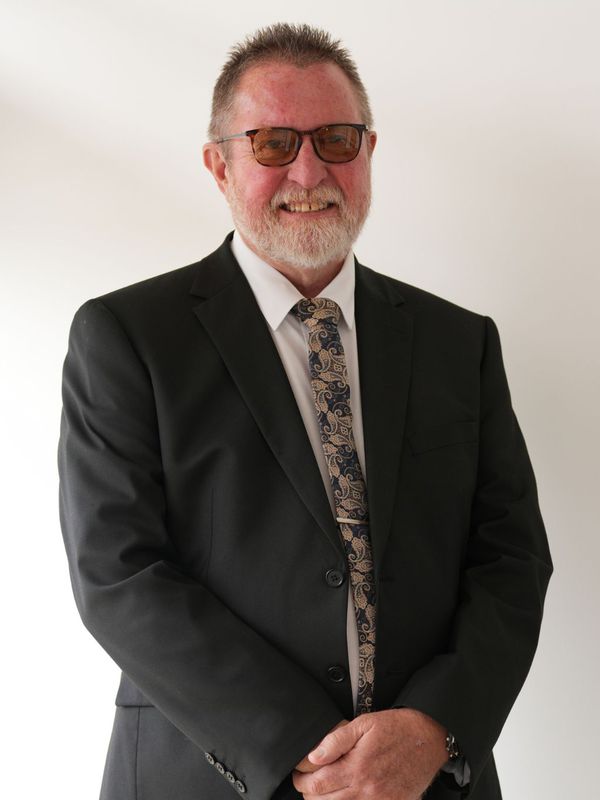 Greg McMahon