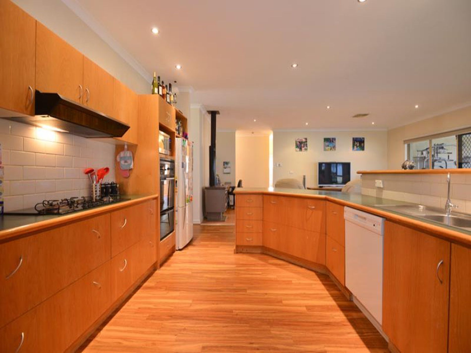 20 Riverina Way, Hannans