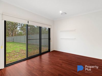 67 Blossom Drive, Epsom